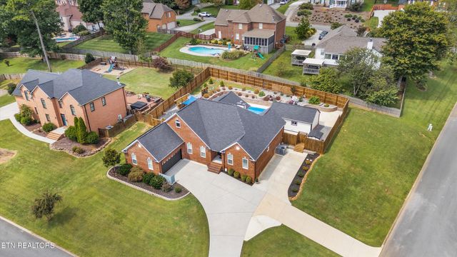 7933 Wells Scenic View Lane, Knoxville, TN 37938