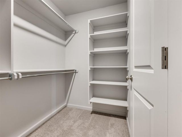 1004 Redwood Creek Drive, Yukon, OK 73099