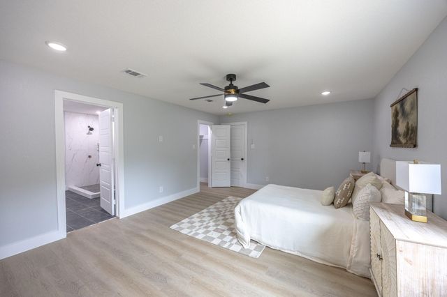 1208 Andrews Street, Arlington, TX 76011