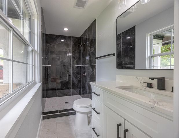 1208 Andrews Street, Arlington, TX 76011
