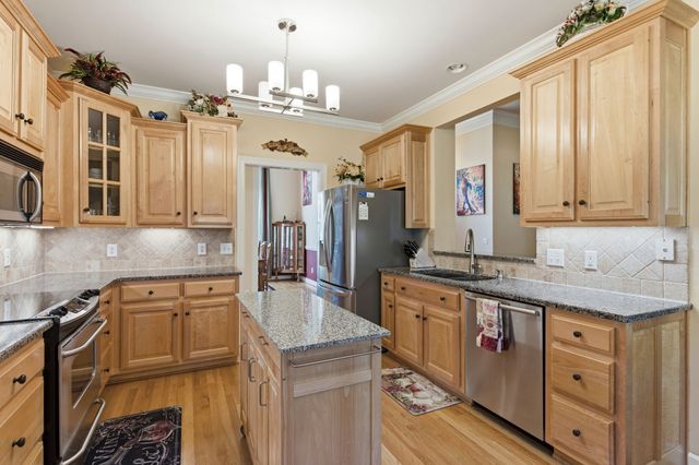 650 Bonita Pkwy, S, Hendersonville, TN 37075