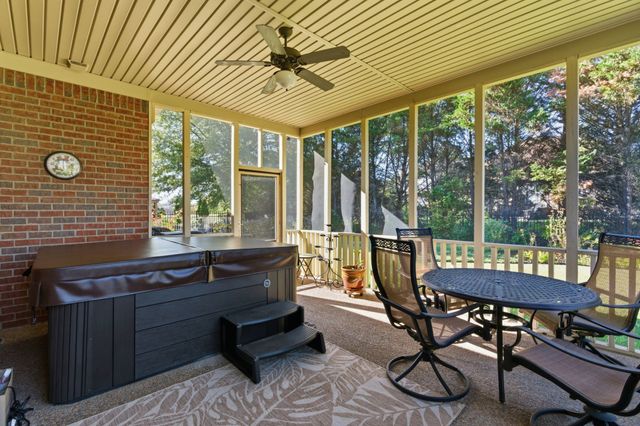 650 Bonita Pkwy, S, Hendersonville, TN 37075