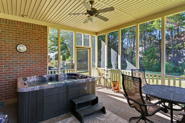 650 Bonita Pkwy, S, Hendersonville, TN 37075