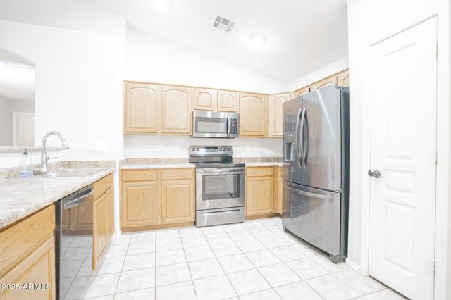 1314 E COTTONWOOD Road, San Tan Valley, AZ 85140