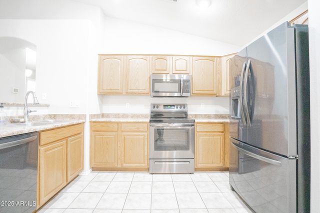 1314 E COTTONWOOD Road, San Tan Valley, AZ 85140