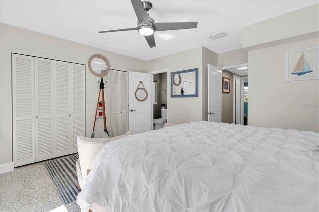 2534 MINEOLA DRIVE S, Largo, FL 33770