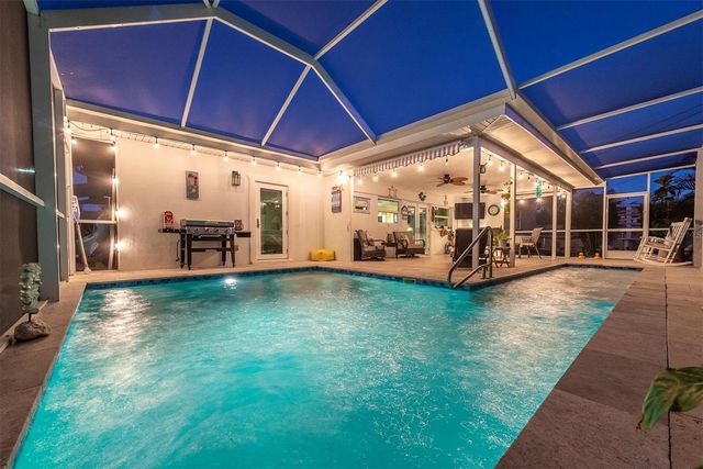 2534 MINEOLA DRIVE S, Largo, FL 33770