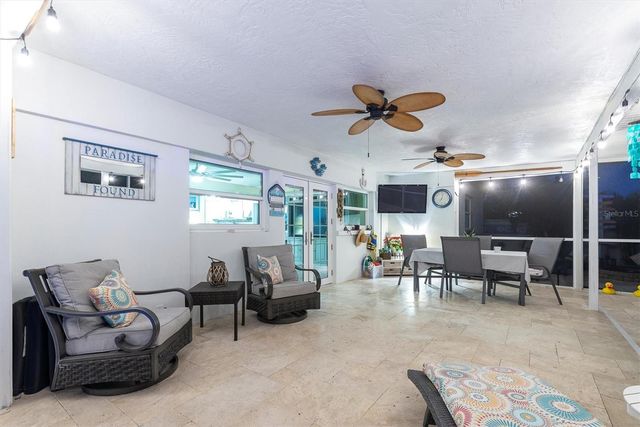 2534 MINEOLA DRIVE S, Largo, FL 33770