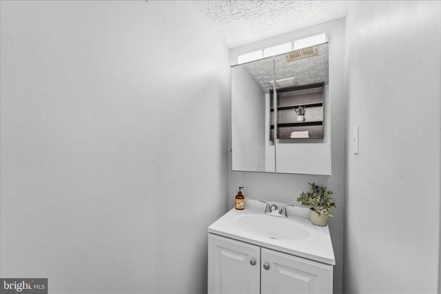 8256 BURNING FOREST CT, Springfield, VA 22153