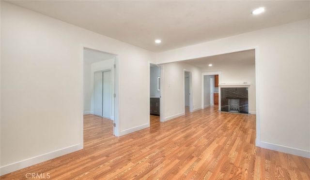 5506 Holmes Avenue, Los Angeles, CA 90058
