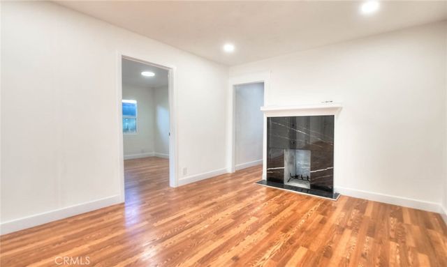 5506 Holmes Avenue, Los Angeles, CA 90058