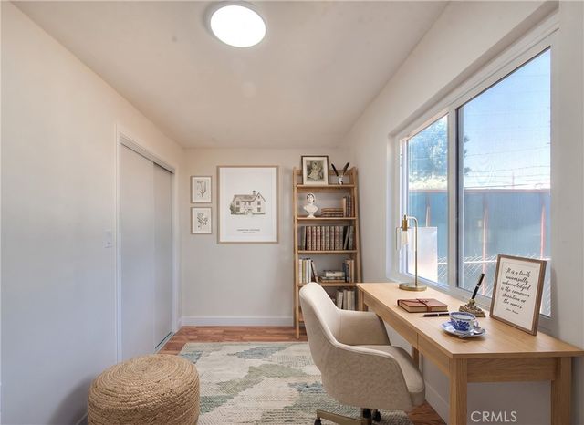 5506 Holmes Avenue, Los Angeles, CA 90058