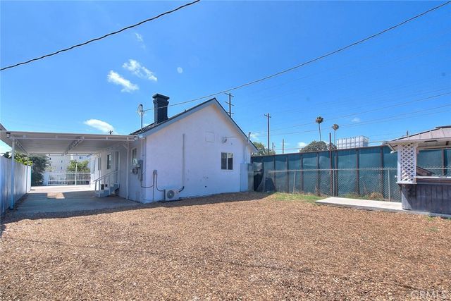 5506 Holmes Avenue, Los Angeles, CA 90058
