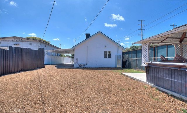 5506 Holmes Avenue, Los Angeles, CA 90058