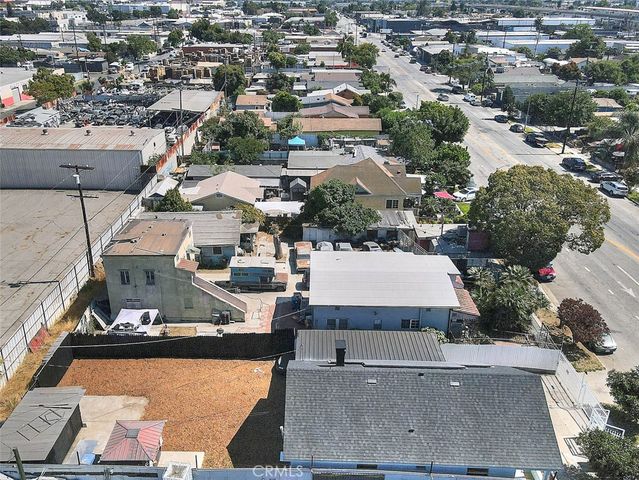5506 Holmes Avenue, Los Angeles, CA 90058