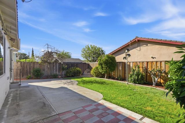 339 El Portal Way, San Jose, CA 95123