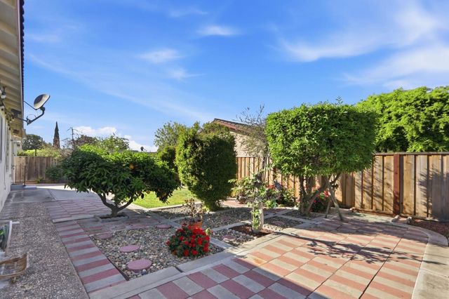 339 El Portal Way, San Jose, CA 95123