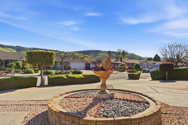 339 El Portal Way, San Jose, CA 95123