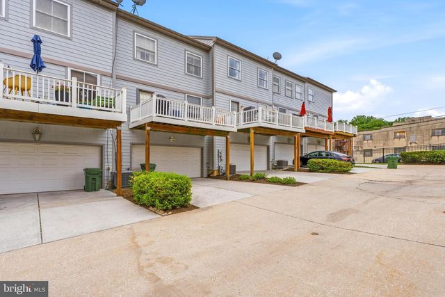 2088 CLIPPER PARK ROAD, Baltimore, MD 21211