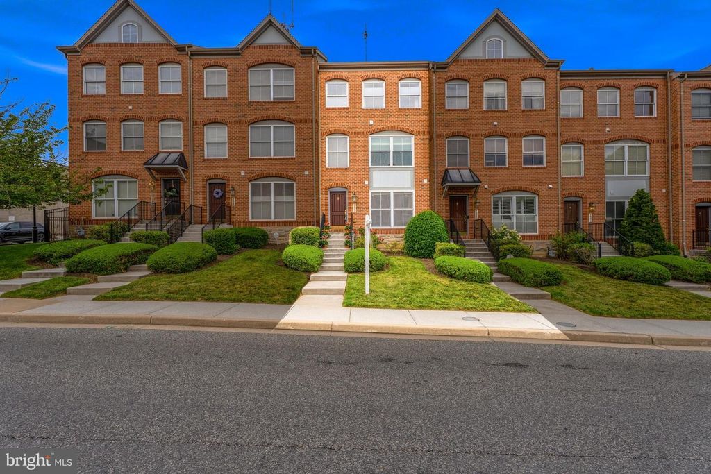 Image 1 of property listing at 2088 CLIPPER PARK ROAD, Baltimore, MD 21211