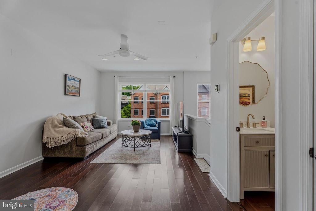 Image 10 of property listing at 2088 CLIPPER PARK ROAD, Baltimore, MD 21211