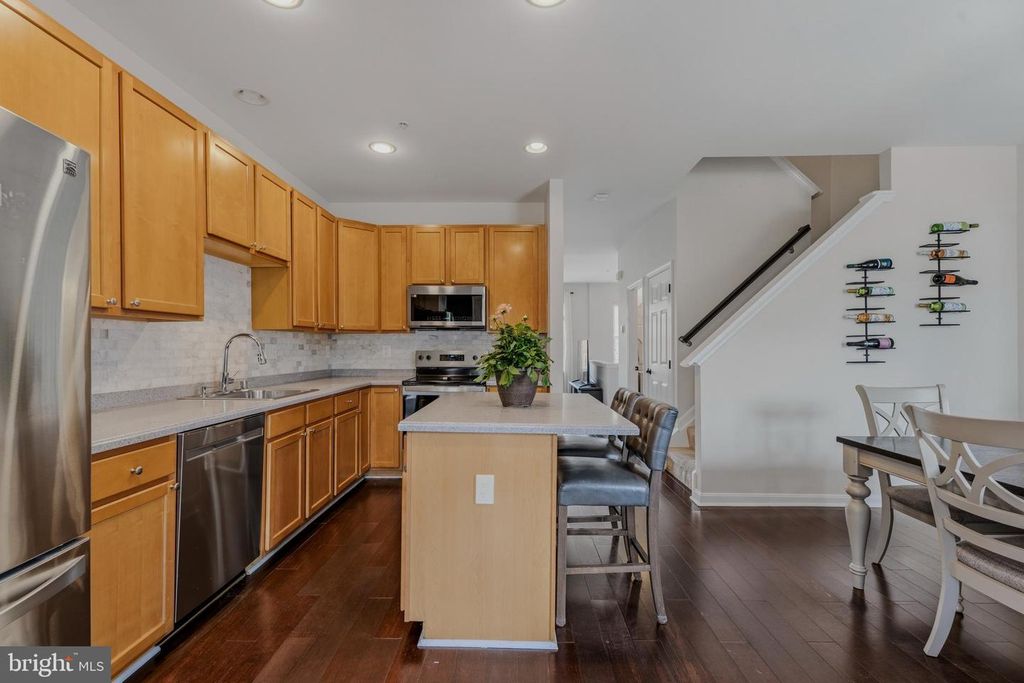 Image 15 of property listing at 2088 CLIPPER PARK ROAD, Baltimore, MD 21211