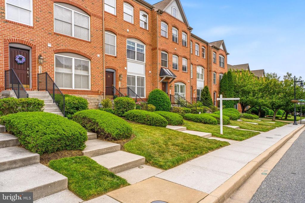 Image 37 of property listing at 2088 CLIPPER PARK ROAD, Baltimore, MD 21211