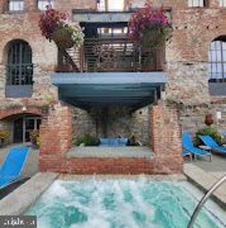Image 39 of property listing at 2088 CLIPPER PARK ROAD, Baltimore, MD 21211