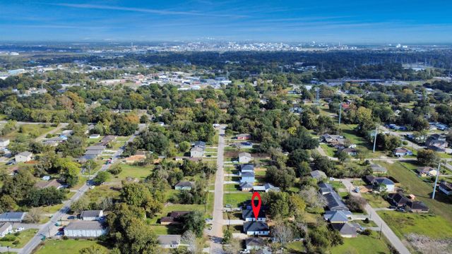 1813 Thompson Street, La Marque, TX 77568