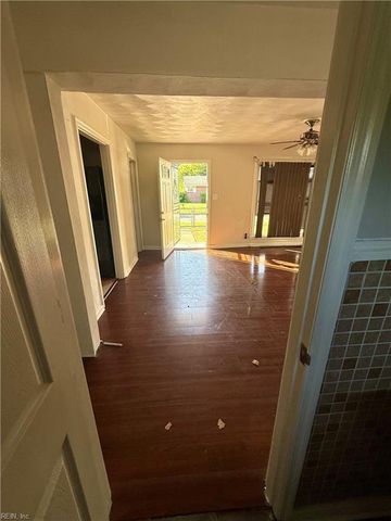 2304 Hanson AVE, Norfolk, VA 23504
