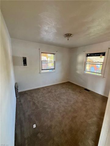 2304 Hanson AVE, Norfolk, VA 23504