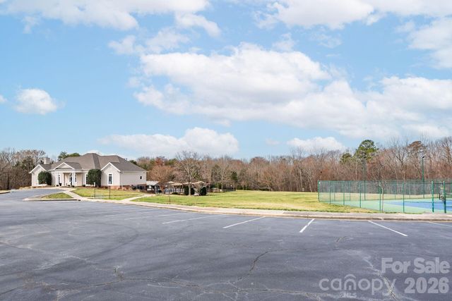 8124 Oratorio Place, Charlotte, NC 28270