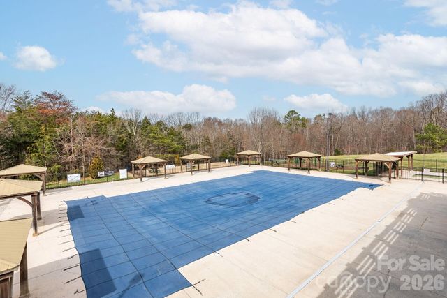 8124 Oratorio Place, Charlotte, NC 28270