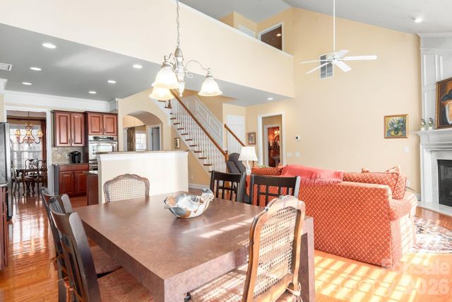 8124 Oratorio Place, Charlotte, NC 28270