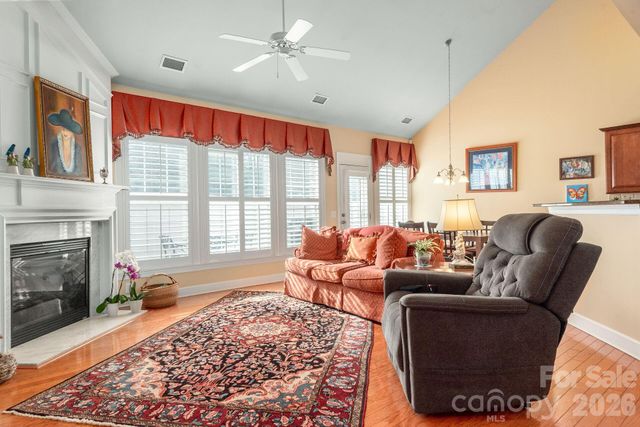 8124 Oratorio Place, Charlotte, NC 28270