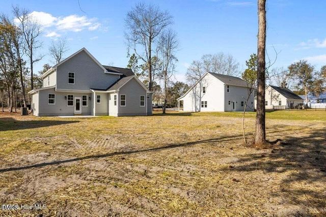 2374 Zion Hill SE Road, Bolivia, NC 28422