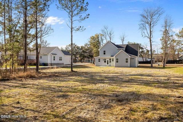 2374 Zion Hill SE Road, Bolivia, NC 28422