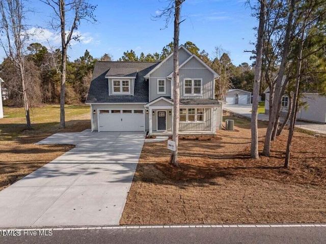 2374 Zion Hill SE Road, Bolivia, NC 28422