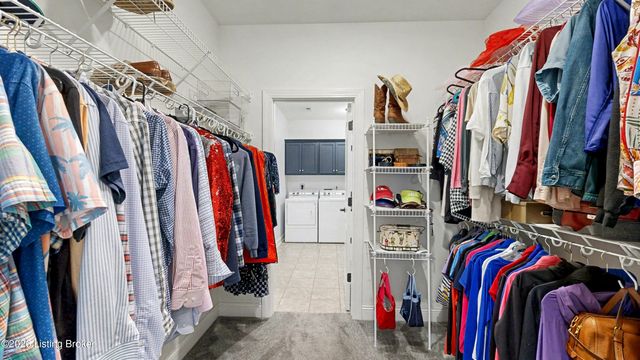 2014 Dressage Cir, Louisville, KY 40245