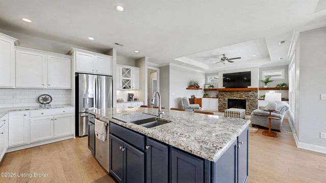 2014 Dressage Cir, Louisville, KY 40245