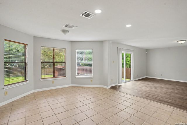 8031 Cherry Glade, Converse, TX 78109