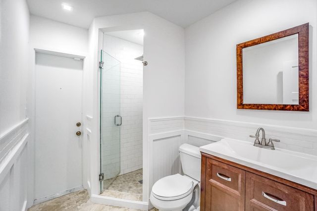 5550 NE 26th Avenue, Fort Lauderdale, FL 33308