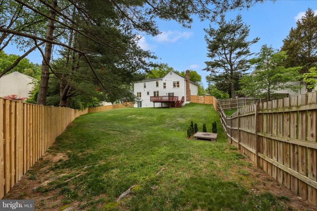 2433 HENSLOWE DR, Rockville, MD 20854