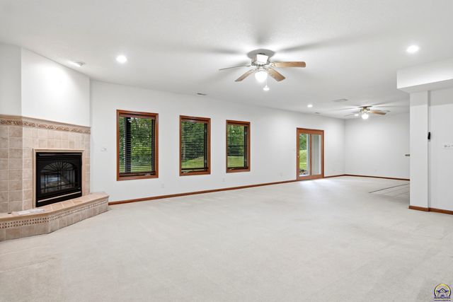 4500 SW Moundview DR, Topeka, KS 66610