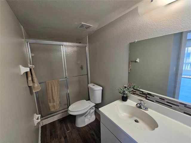 8142 FAIRWAYS CIRCLE S204, Ocala, FL 34472