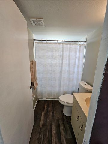 8142 FAIRWAYS CIRCLE S204, Ocala, FL 34472