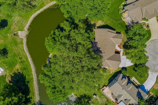 1325 N Covington Cir, Wichita, KS 67212