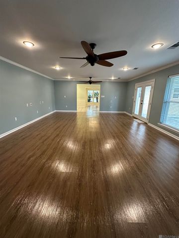 5615 Jane Marie St, Zachary, LA 70791