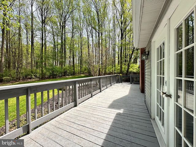 13 CONSTANTINE DR, Phoenix, MD 21131