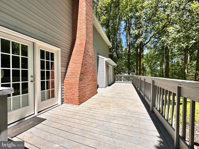 13 CONSTANTINE DR, Phoenix, MD 21131
